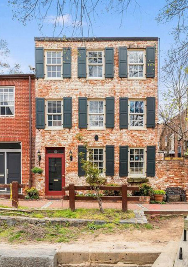 Listed: Canal-front living in Georgetown